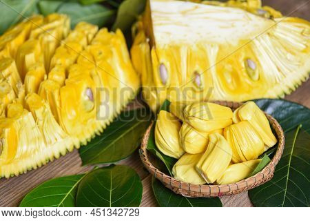Ripe Jackfruit Peeled Tropical Fruit Fresh From Jackfruit Tree, Jackfruit On Basket With Leaf On Woo