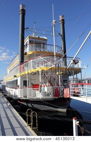 Old timer paddle steamer