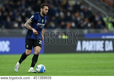 Milano, Italy. 19 March 2022 Hakan Calhanoglu Of Fc Internazionale  During The Serie A Match Between