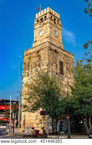 Antalya, Turkey - November 17, 2021: Clock Tower Saat Kulesi And Mosque At Republic Square