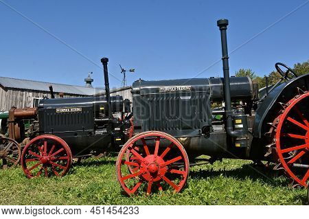 Rollag, Minnesota, Sept 4. 2021: The Old Restored Mccormick Deering  Tractors Are Displayed At The W