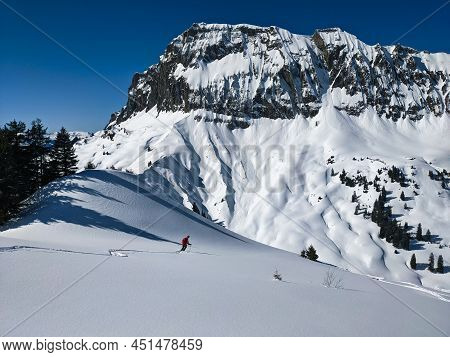 Ski Tour In Switzerland. Mountaineering With Ski On The Mountain Silberen In The Canton Of Glarus Ur