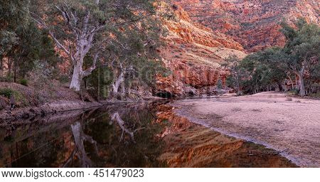 A Sunrise Panorama In Shot Of Ormiston Gorge In Tjoritja-west Macdonnell National Park Of The Northe