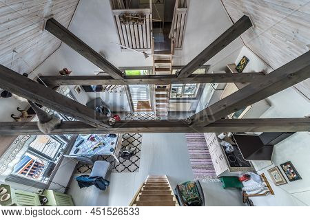 Rensmur, Sala Vastmanland County -sweden - 08 06 2019: Wooden Structure Of The Ceiling Of A Traditio