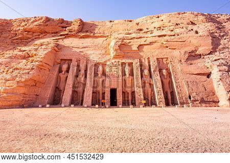 Standing Statue In Front Of The Temple Of Hathor And Nefertari The Queen Of Pharaoh Rameses Ii At Ab