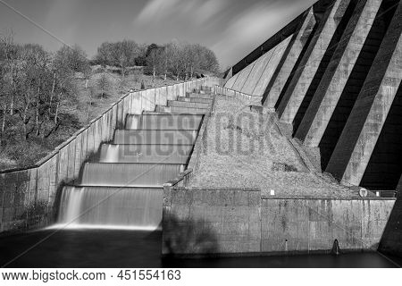 Wimbleball Dam