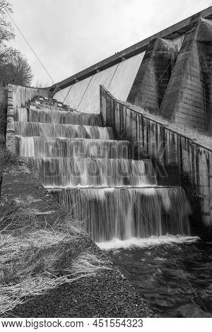 Wimbleball Dam