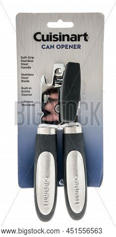 Winneconne, Wi -20 March 2021: A Package Of Cuisinart Can And Bottle Opener On An Isolated Backgroun