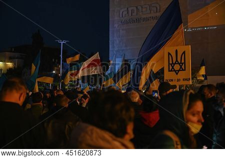 Tel Aviv. Israel - March 20, 2022: Rally In Support Of Ukraine In Tel Aviv On Habima Square. Broadca