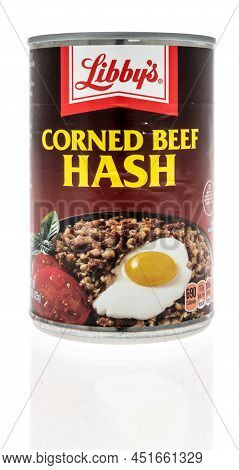 Winneconne, Wi -20 March 2021: A Package Of Libbys Corned Beef Hash On An Isolated Background