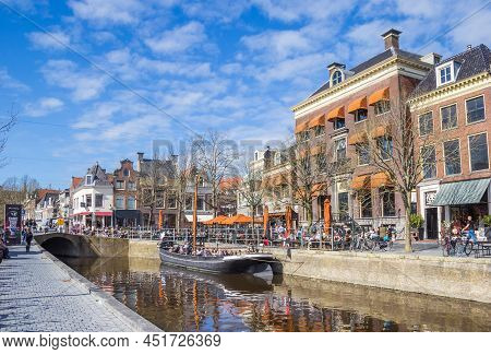 Leeuwarden, Netherlands - March 26, 2022: Canal With Historic Houses In The Center Of Leeuwarden, Ne