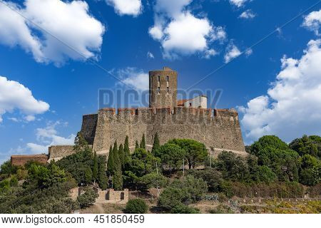 Collioure, Coastal Village In The South Of France, Mediterranean Sea, Languedoc Roussillon, Pyrenees