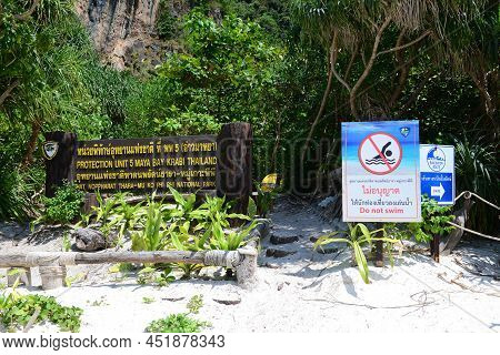 Thai Sign With English Hat Noppharat Thara - Mu Ko Phi Phi, Maya Bay, Do Not Swim