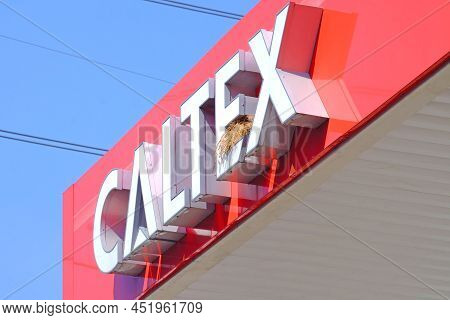 Nonthaburi Thailand - 6th March 2021: Bird Nest On Banner Of Caltex Gas Station In Boundary Of Capit