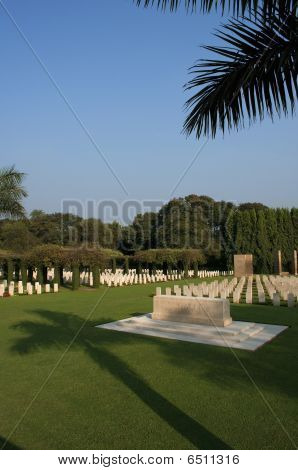 Kirkee válečný hřbitov & Memorial