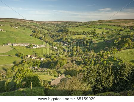 Woode Yorkshire valley
