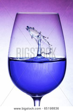 Watersplash in blue glass