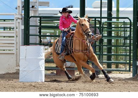 Beautiful Cowgirl Barrel Racing
