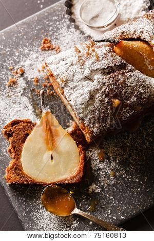 winter pear cake