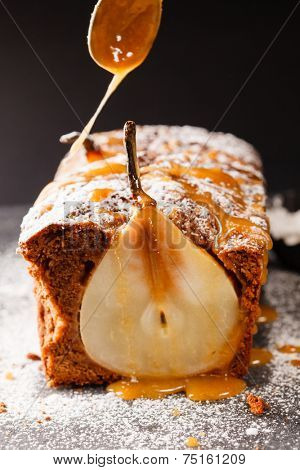 winter pear cake with caramel