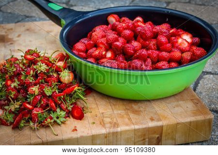 cooking strawberries