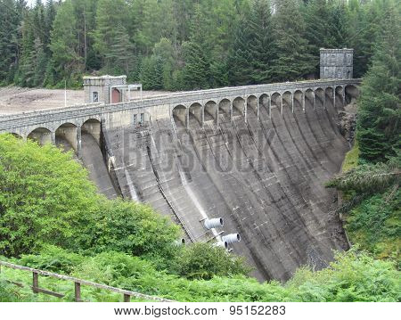 Laggan Hydroelectric Dam, Scotland