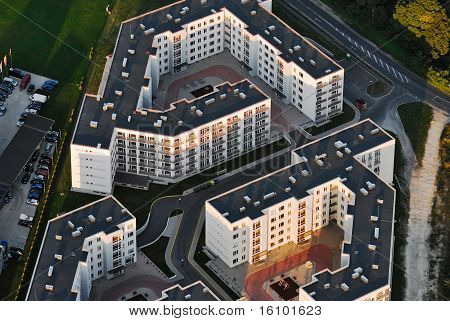 Living Houses