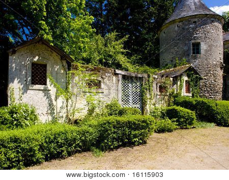 dziedziniec zamku Cinq-Mars-la kupie, Indre-et-Loire, centrum, Francja