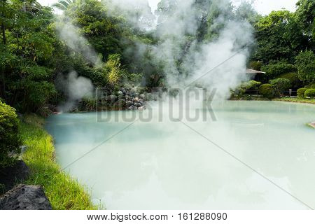 Shiraike Jigoku, hot springs in Beppu of Japan