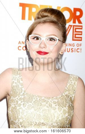 LOS ANGELES - DEC 4:  Bebe Wood at the TrevorLIVE Los Angeles 2016 at Beverly Hilton Hotel on December 4, 2016 in Beverly Hills, CA