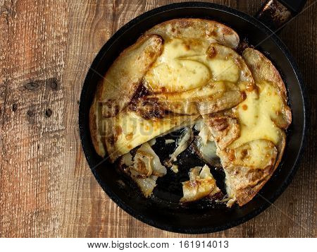 close up of traditional english pub grub comfort food pan haggerty