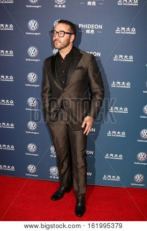 LOS ANGELES - DEC 15:  Jeremy Piven at the 21st Annual Huading Global Film Awards - Arrivals at The Theatre at The ACE Hotel on December 15, 2016 in Los Angeles, CA