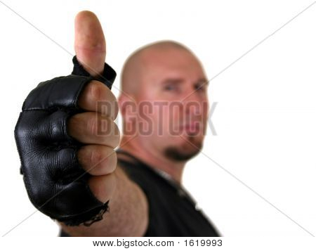männlich behandschuhten Faust