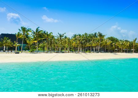 Lhaviyani Atoll, Maldives - 8 July 2018: Beautiful Landscape Of Sandy Beach In Luxury Hotel  On The 