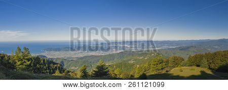 Panorama Of The Gulf Of La Spezia And Val Di Magra, Photographed By The Tuscan Alps In Campocecina