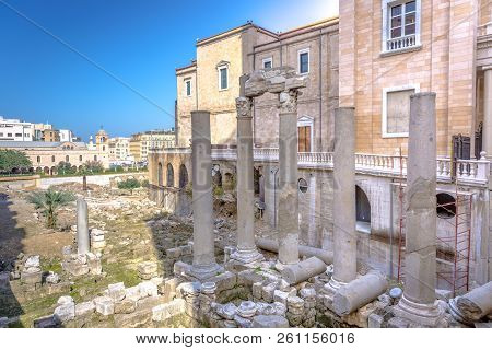 Roman Ruins In The Middle Of Downtown Beirut, Capital Of Lebanon