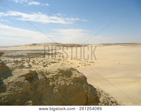 Mudawara Mountain (sand Rock), Fayoum, Countryside, Egypt.