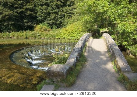 Weir e ponte a cavallo