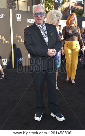 LOS ANGELES - SEP 24:  Andrew Dice Clay arrives for the 