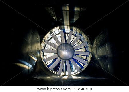 Indre af en industriel vindtunnel