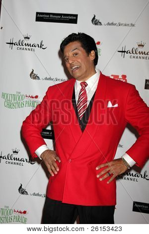 LOS ANGELES - NOV-27: Erik Estrada kommt bei der 2011 Hollywood Christmas Parade am Hollywood Boul