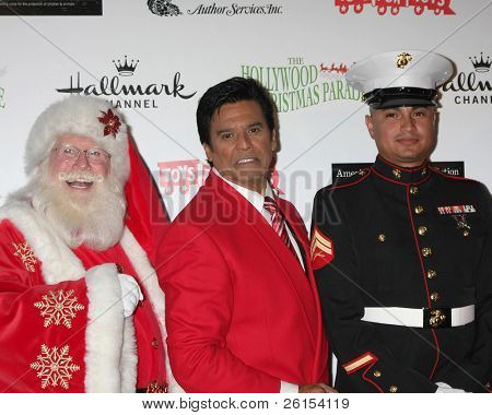 Los Angeles, nov 27: Erik Estrada kommt bei der 2011 Hollywood Christmas Parade in Hollywood Boul