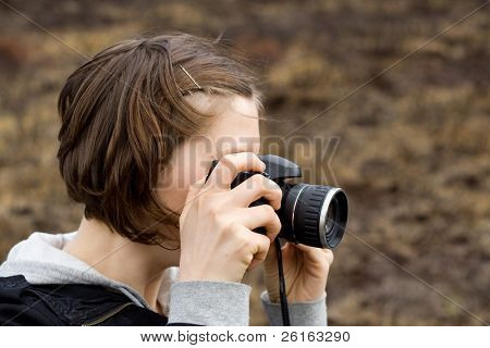 turistico, fotografo, scattare foto, giovani donne
