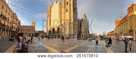 Leon, Spain - September 2018: Panoramic View Of Leon Cathedral At Plaza De Regla In Leon, Spain