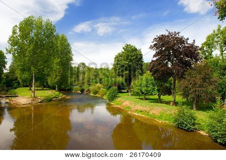 Fiume Vezere in Dordogna francese