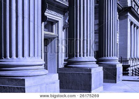 Colonne di un antico edificio, architettura