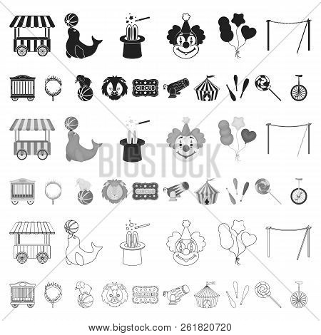 Circus And Attributes Cartoon Icons In Set Collection For Design. Circus Art Vector Symbol Stock Web