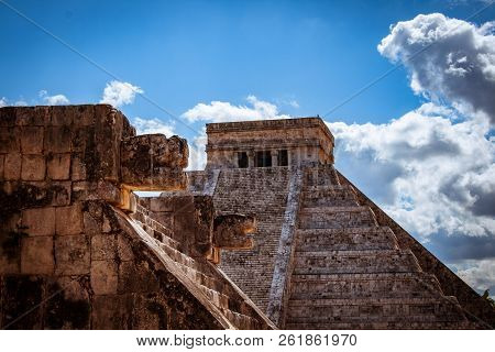 Kukulkan Pyramid In Chichen Itza. This Is One Of The Most Important Buildings In The Ancient City Of