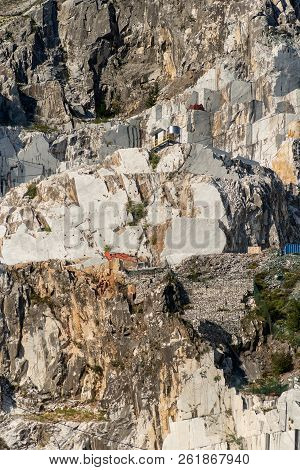 Quarry Of White Carrara Marble In The Apuan Alps (alpi Apuane). Tuscany, (toscana), Italy, Europe