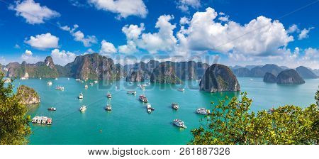 Halon Bay, Vietnam